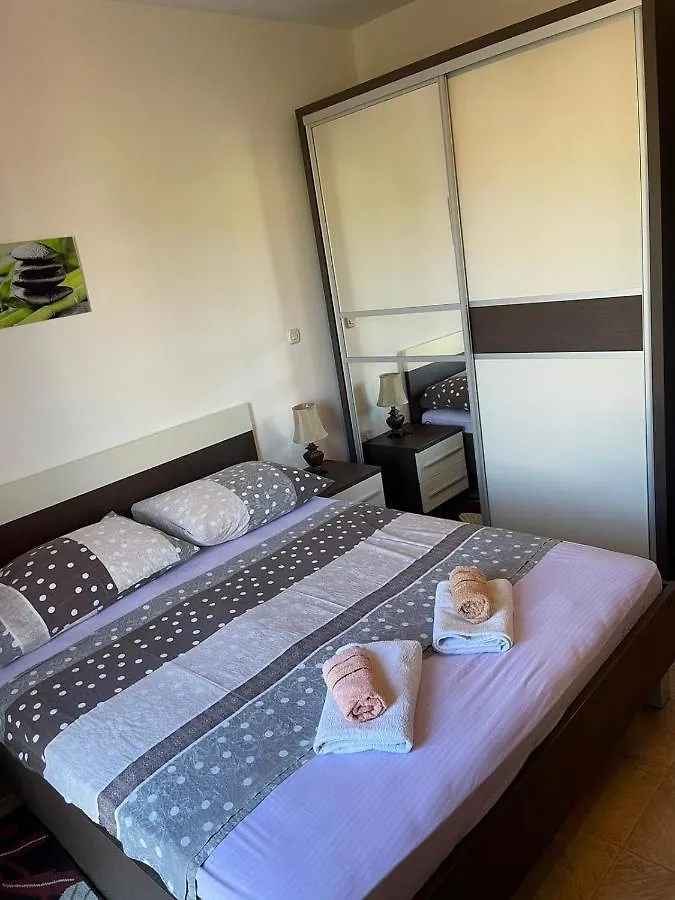 Medulin Luxury Apartments With Beautiful Garden 100 M From Beach Croatia